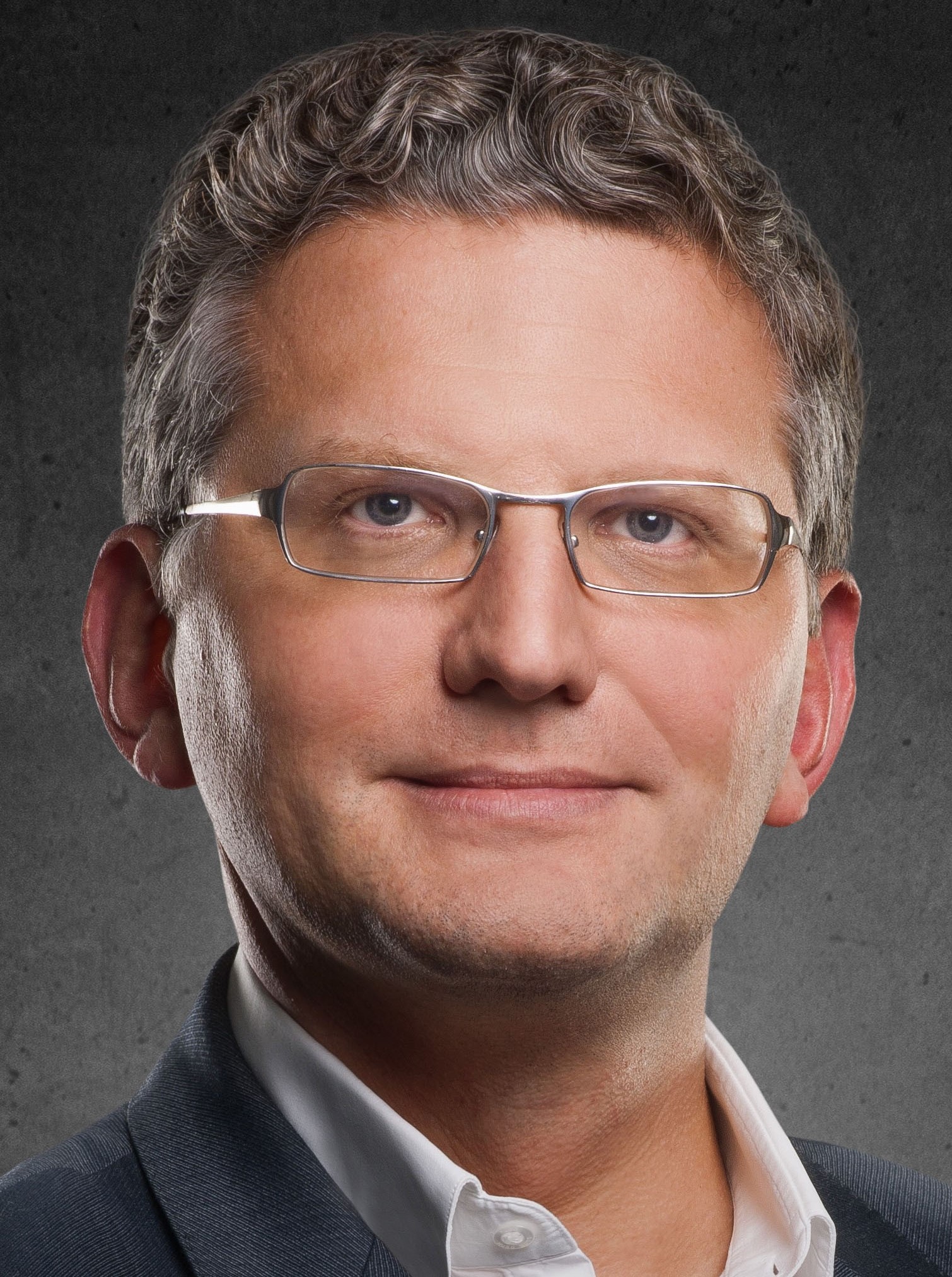 Prof. Dr. Frank Winkler